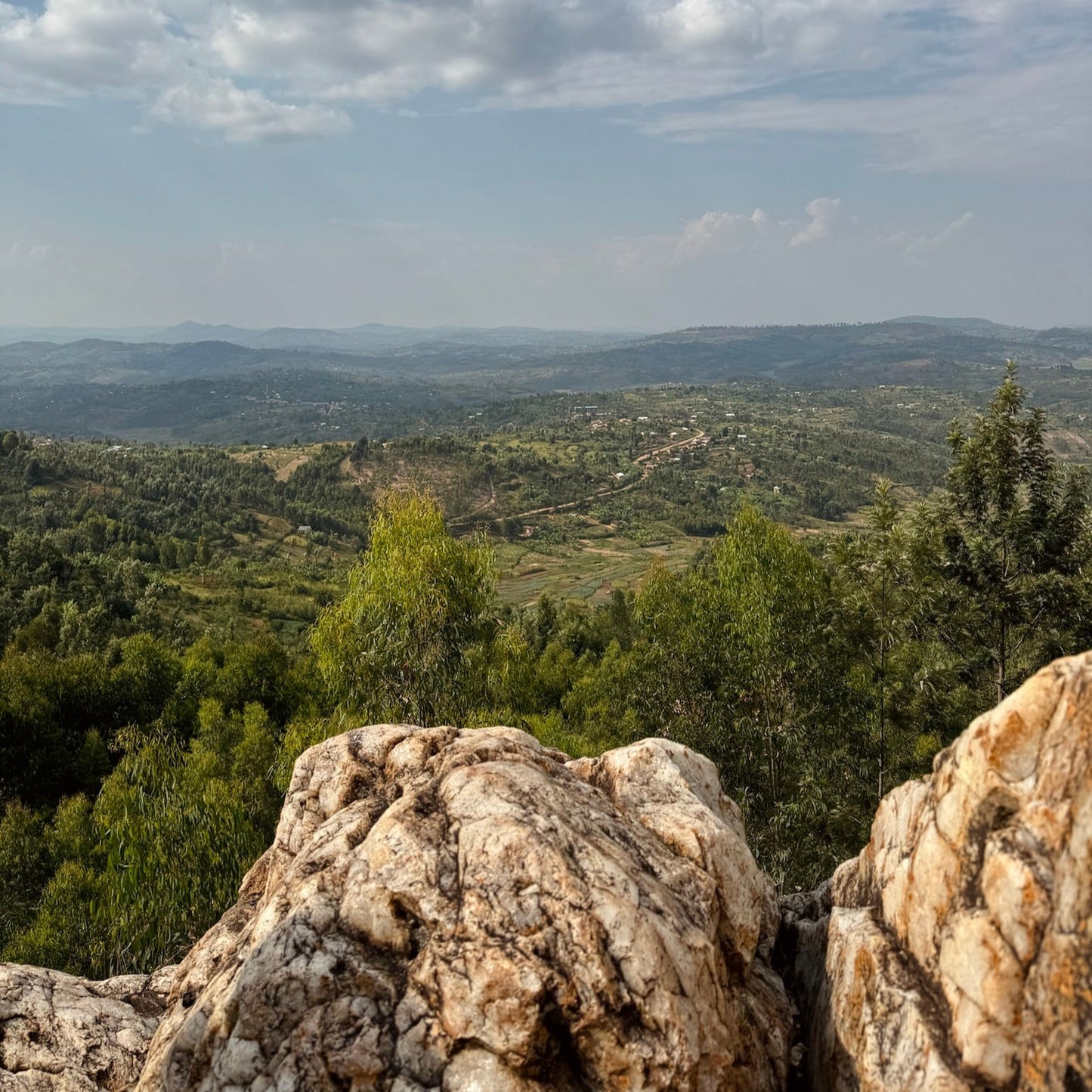 HUYE MOUNTAIN NATURAL